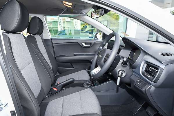 2024 Kia Stonic S YB