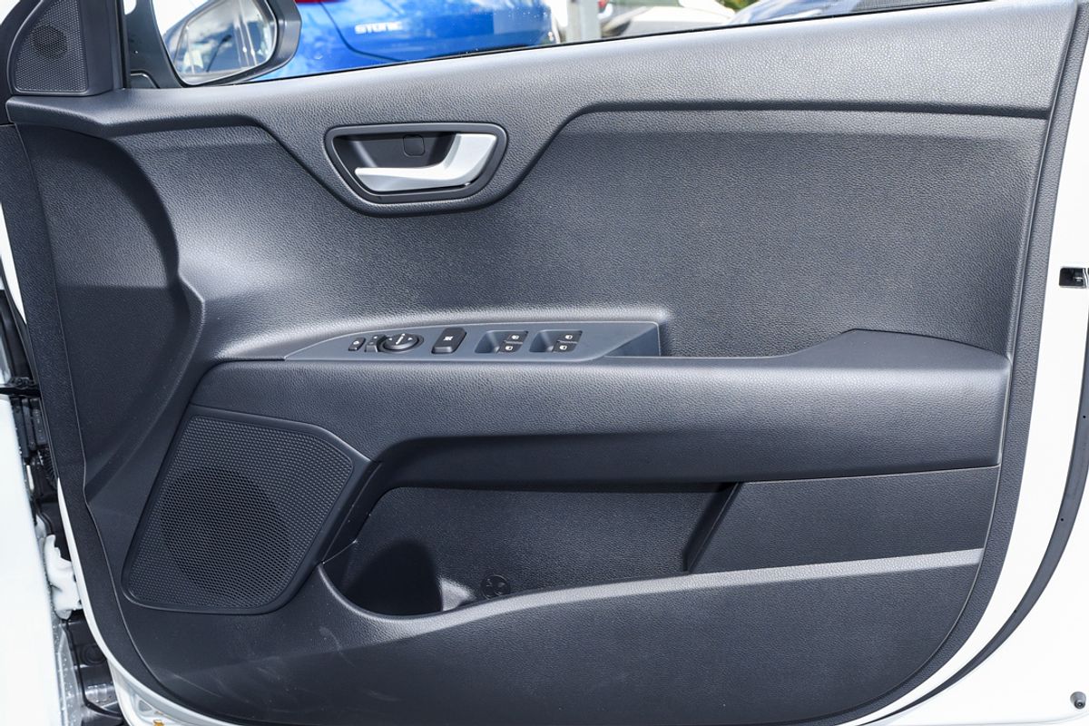 2024 Kia Stonic S YB