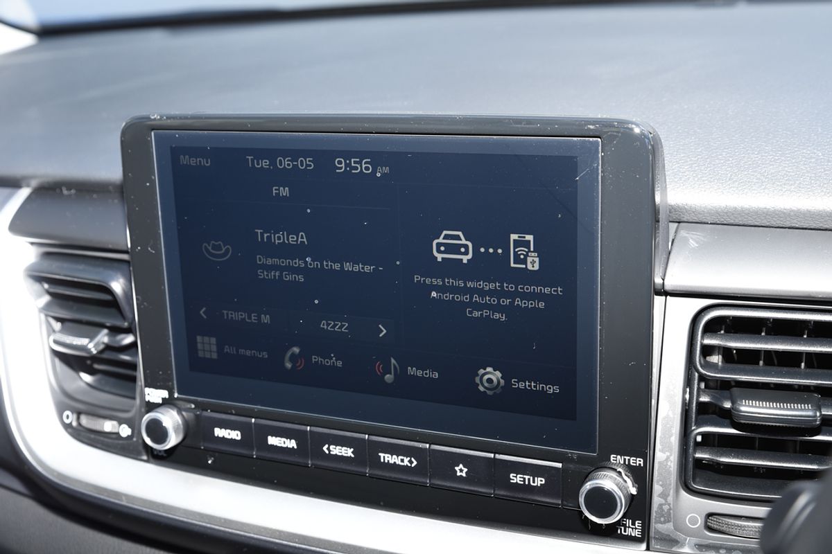 2024 Kia Stonic S YB