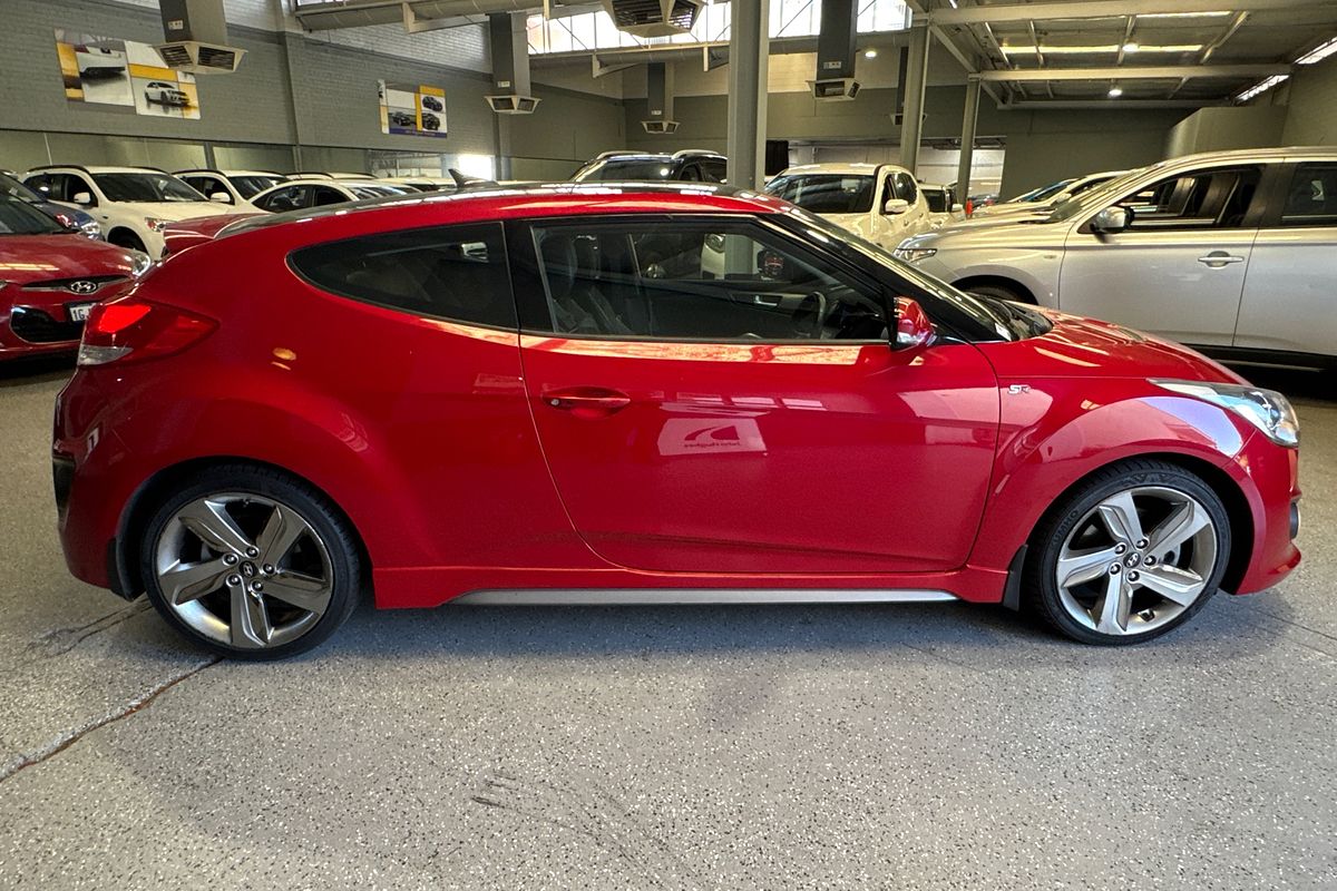 2013 Hyundai Veloster SR Turbo FS3