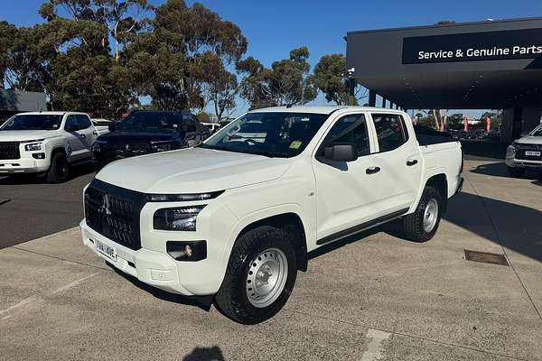 2024 Mitsubishi Triton GLX MV 4X4