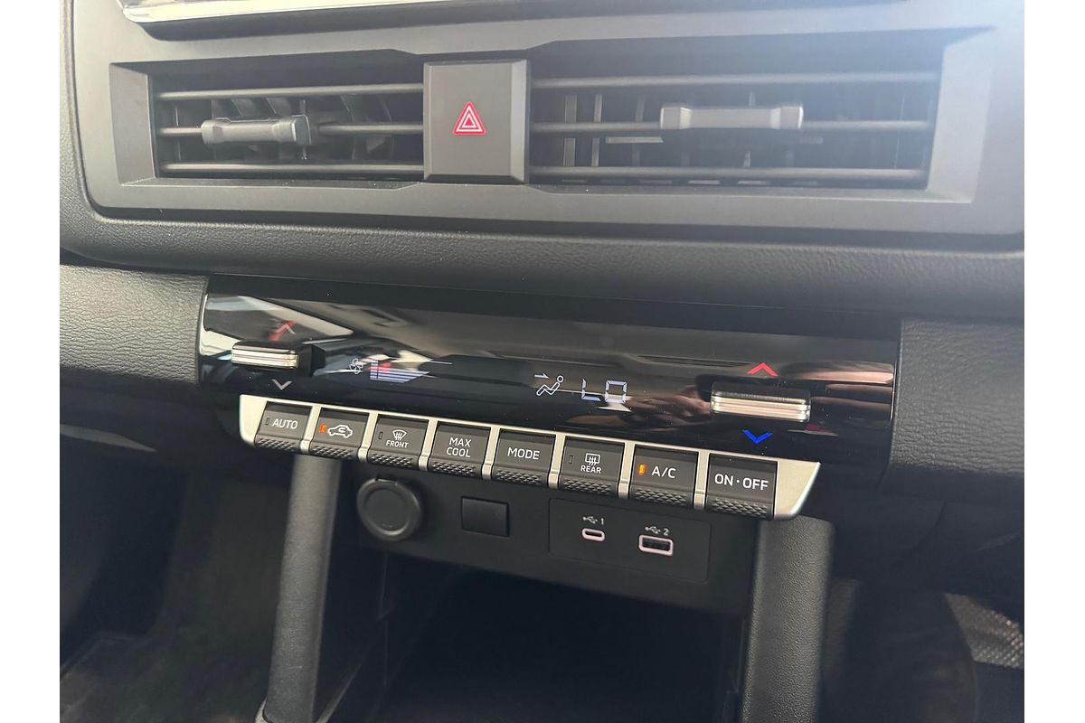 2024 Mitsubishi Triton GLX MV 4X4