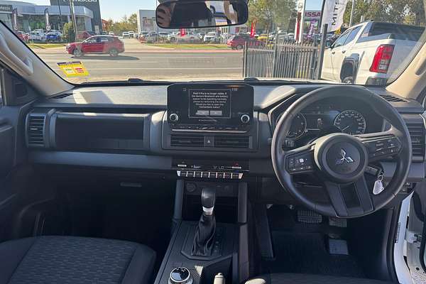 2024 Mitsubishi Triton GLX MV 4X4