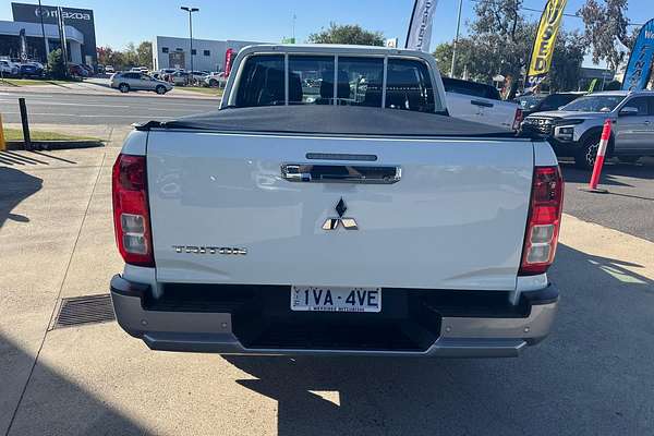2024 Mitsubishi Triton GLX MV 4X4