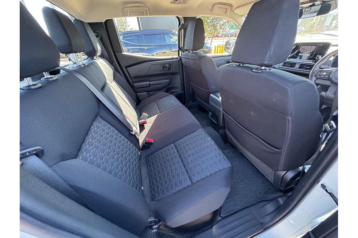 2024 Mitsubishi Triton GLX MV 4X4
