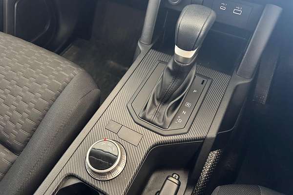 2024 Mitsubishi Triton GLX MV 4X4