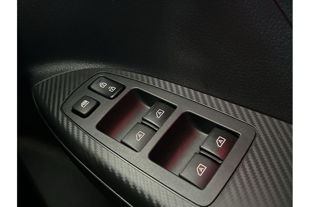 2024 Mitsubishi Eclipse Cross Black Edition YB