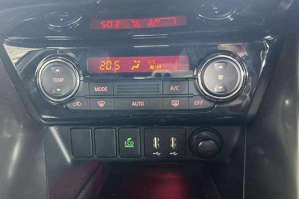 2024 Mitsubishi Eclipse Cross Black Edition YB