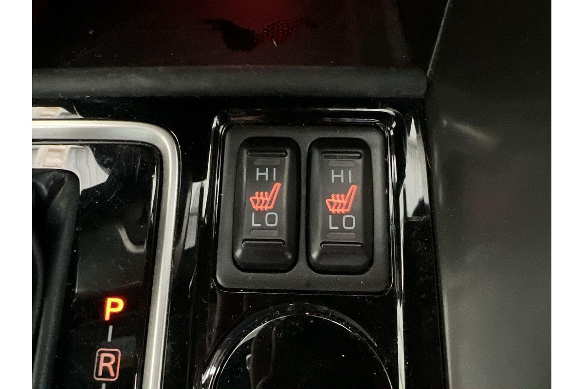 2024 Mitsubishi Eclipse Cross Black Edition YB
