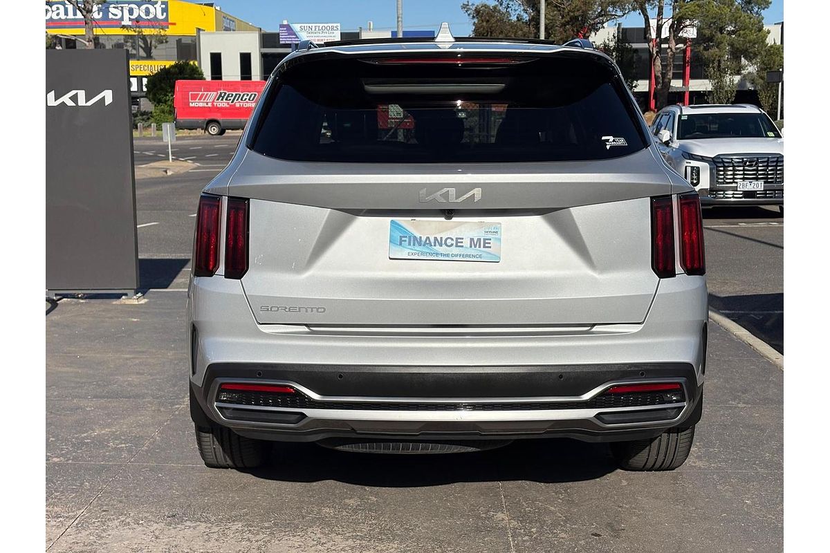 2023 Kia Sorento GT-Line MQ4