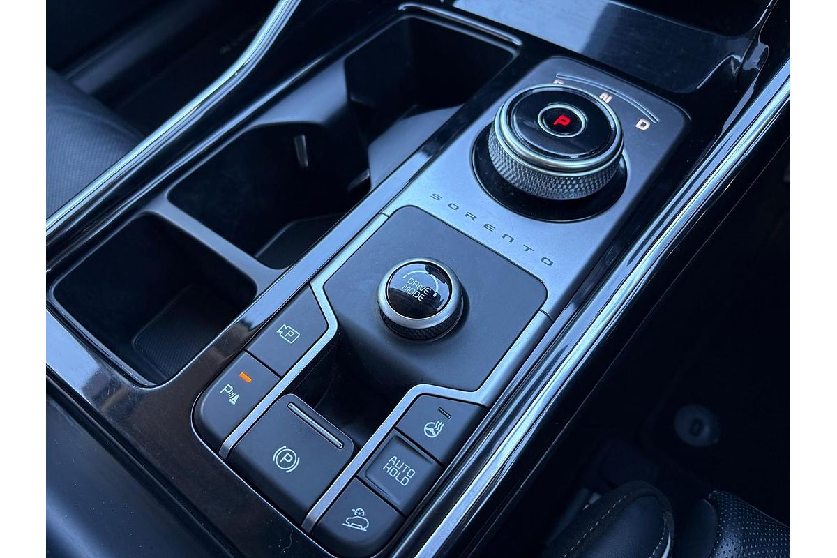 2023 Kia Sorento GT-Line MQ4