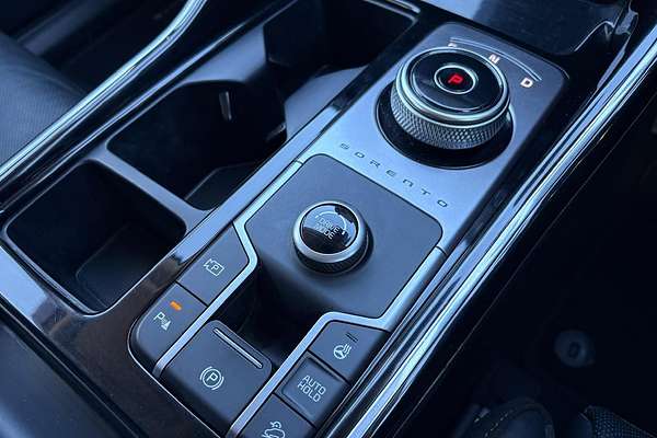 2023 Kia Sorento GT-Line MQ4