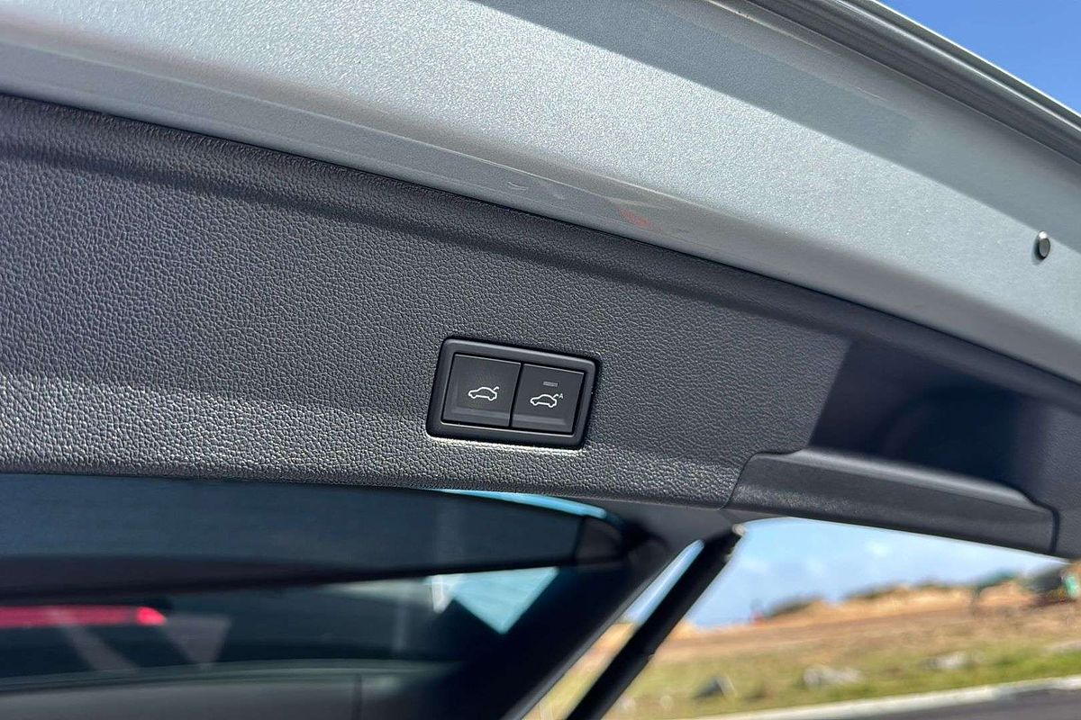 2023 Volkswagen Touareg 170TDI CR
