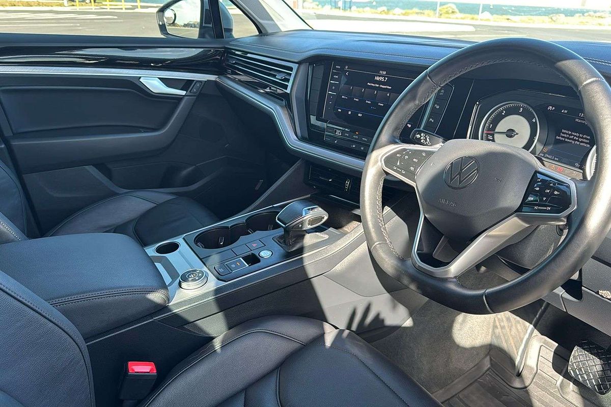 2023 Volkswagen Touareg 170TDI CR