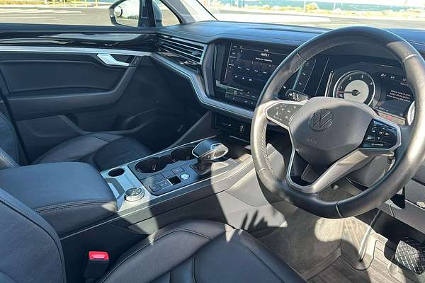 2023 Volkswagen Touareg 170TDI CR