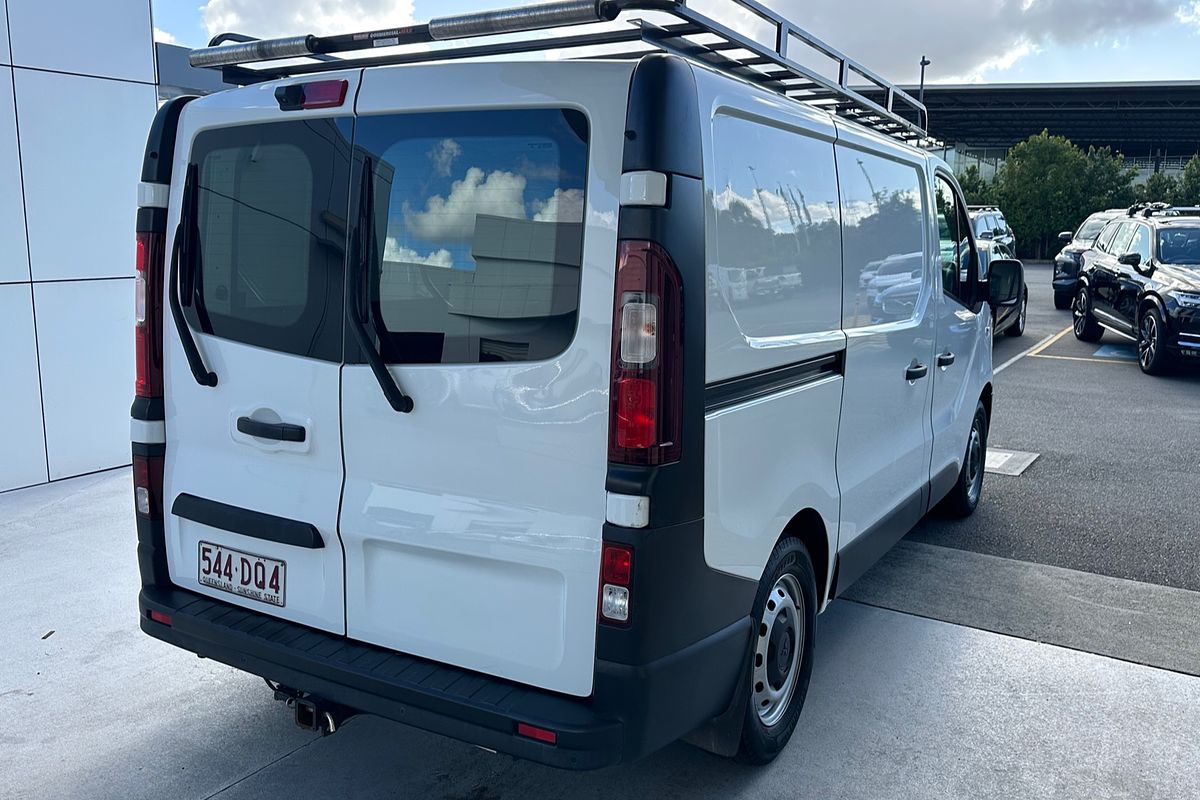 2020 Mitsubishi Express GLX SN SWB