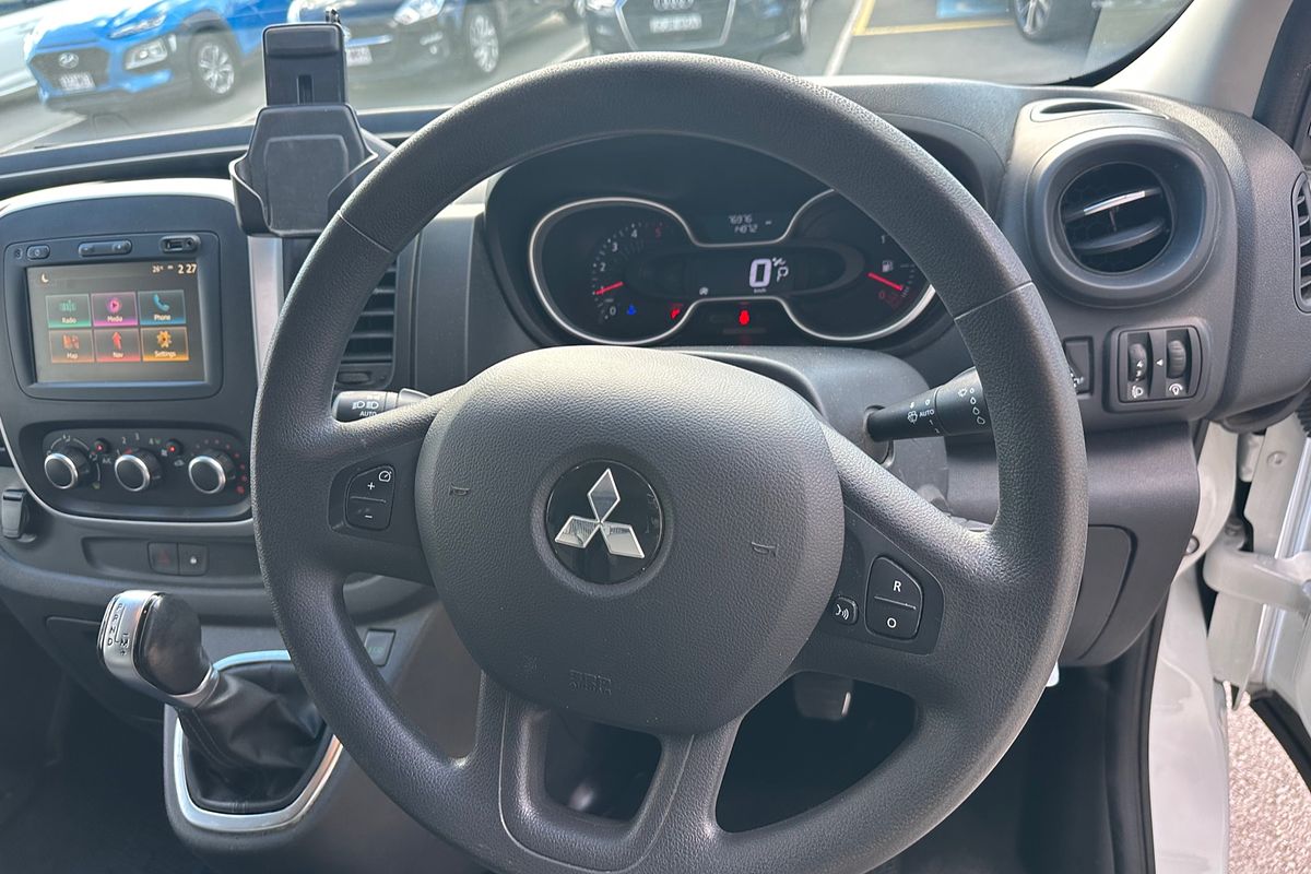 2020 Mitsubishi Express GLX SN SWB