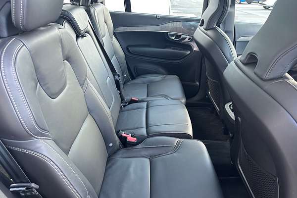 2023 Volvo XC90 Ultimate B6 Bright