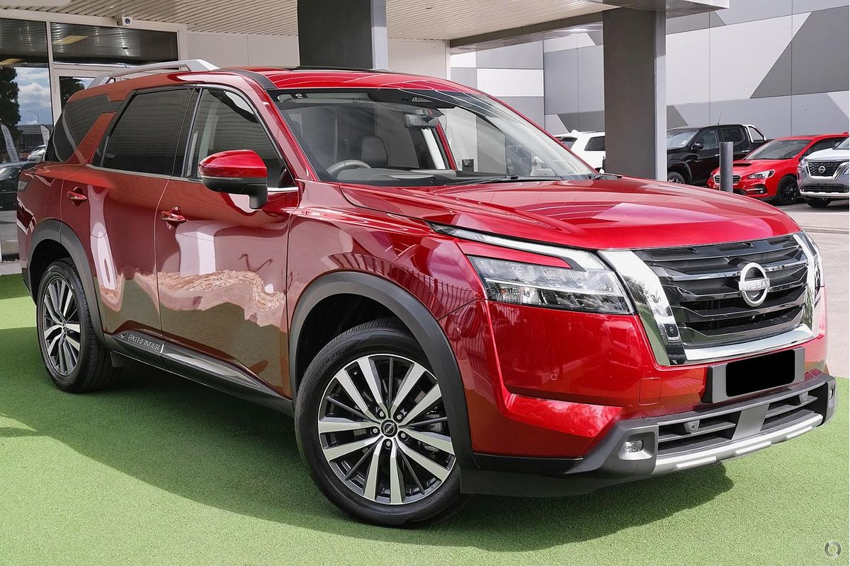 2024 Nissan Pathfinder Ti-L R53