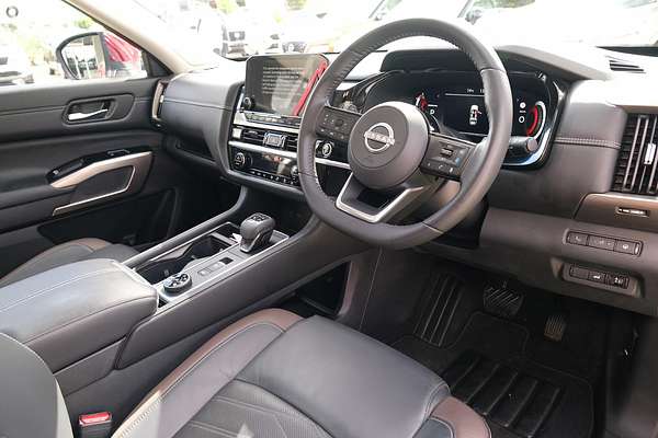 2024 Nissan Pathfinder Ti-L R53