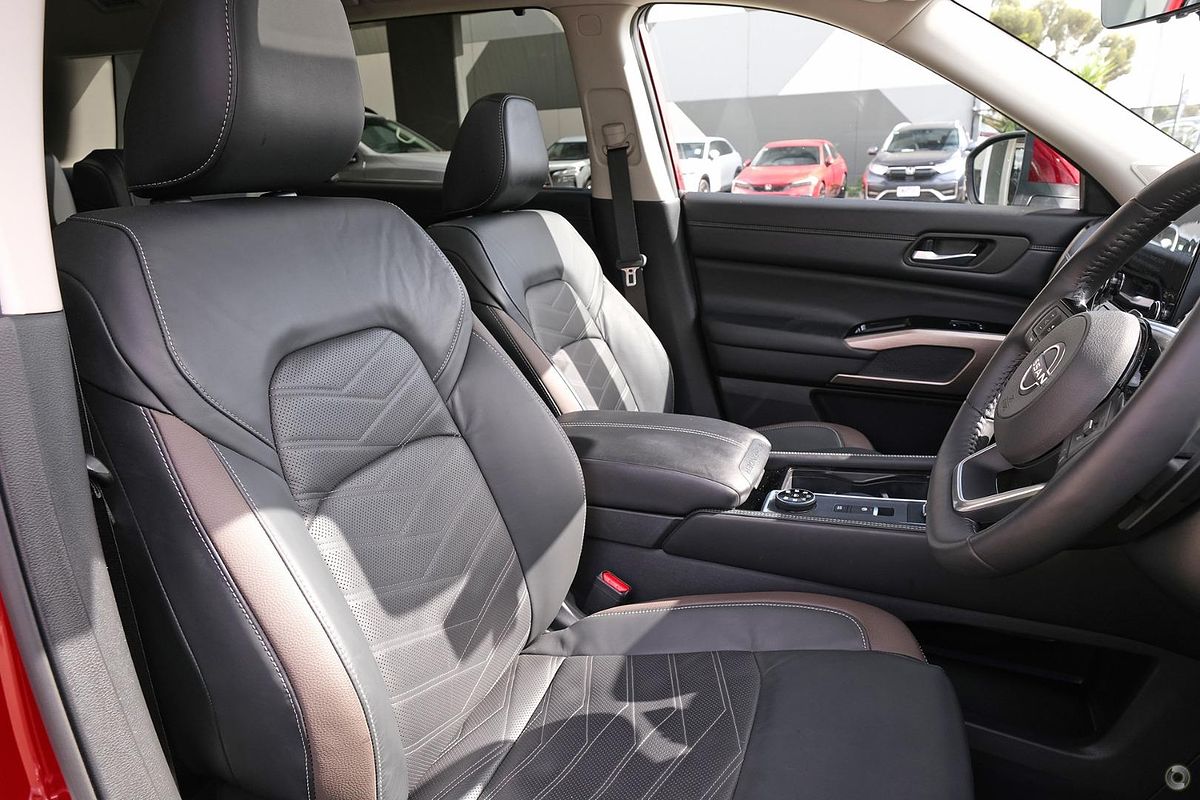 2024 Nissan Pathfinder Ti-L R53
