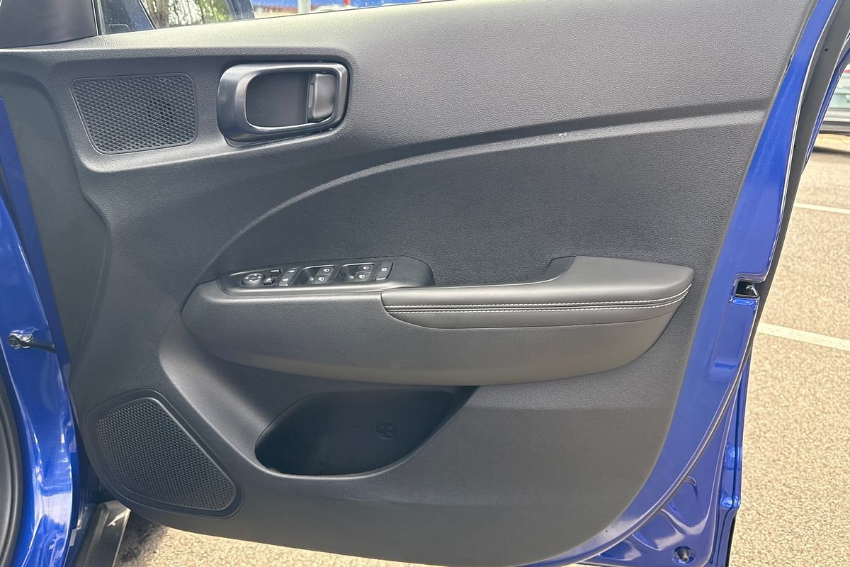 2025 Hyundai Venue Active QX.V5