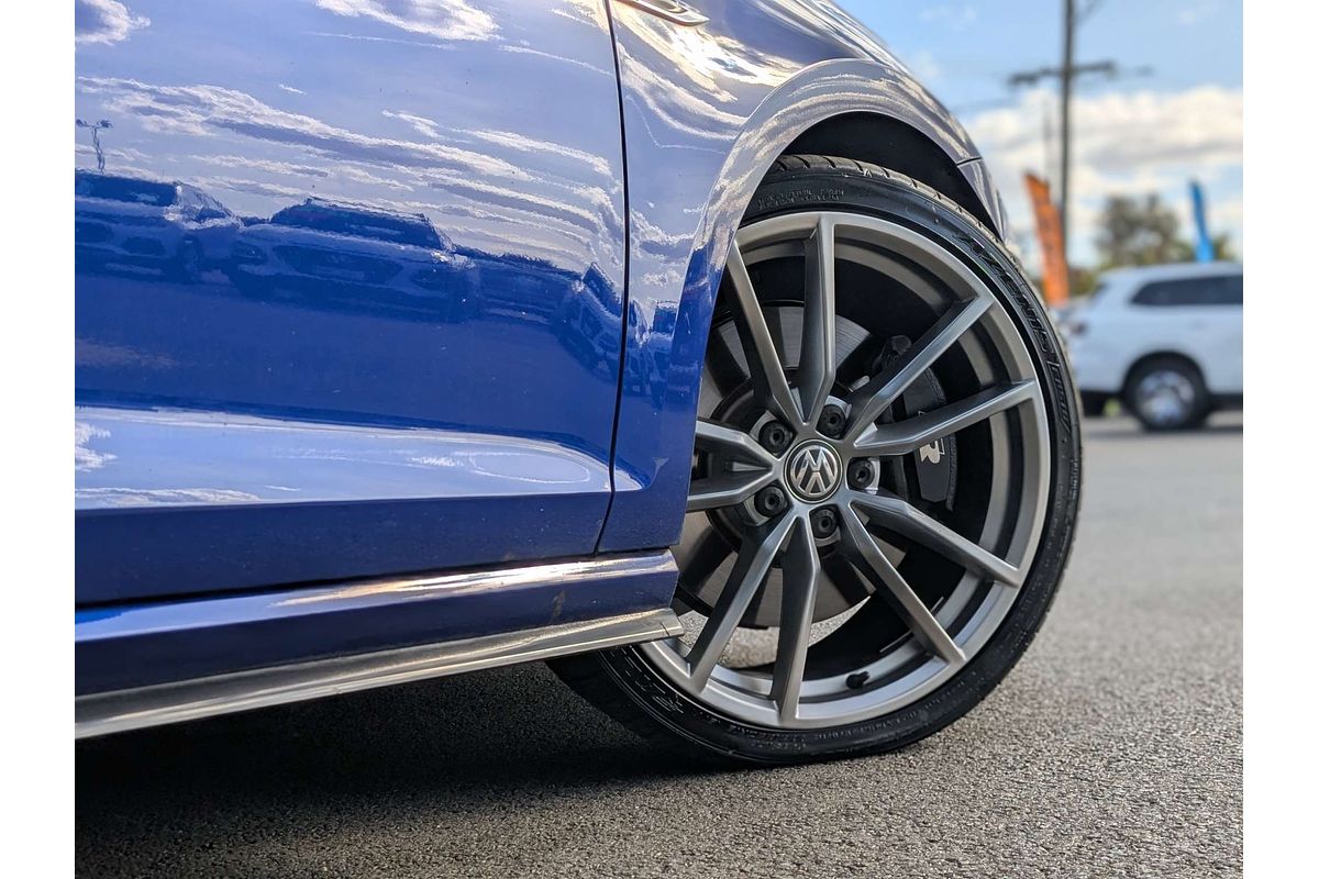 2017 Volkswagen Golf R Wolfsburg Edition 7.5