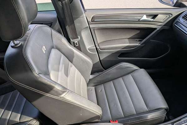 2017 Volkswagen Golf R Wolfsburg Edition 7.5