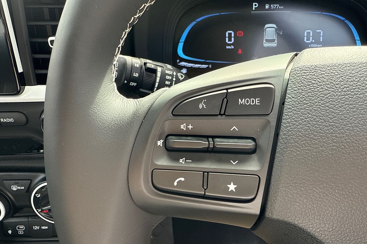 2025 Hyundai Venue Active QX.V5