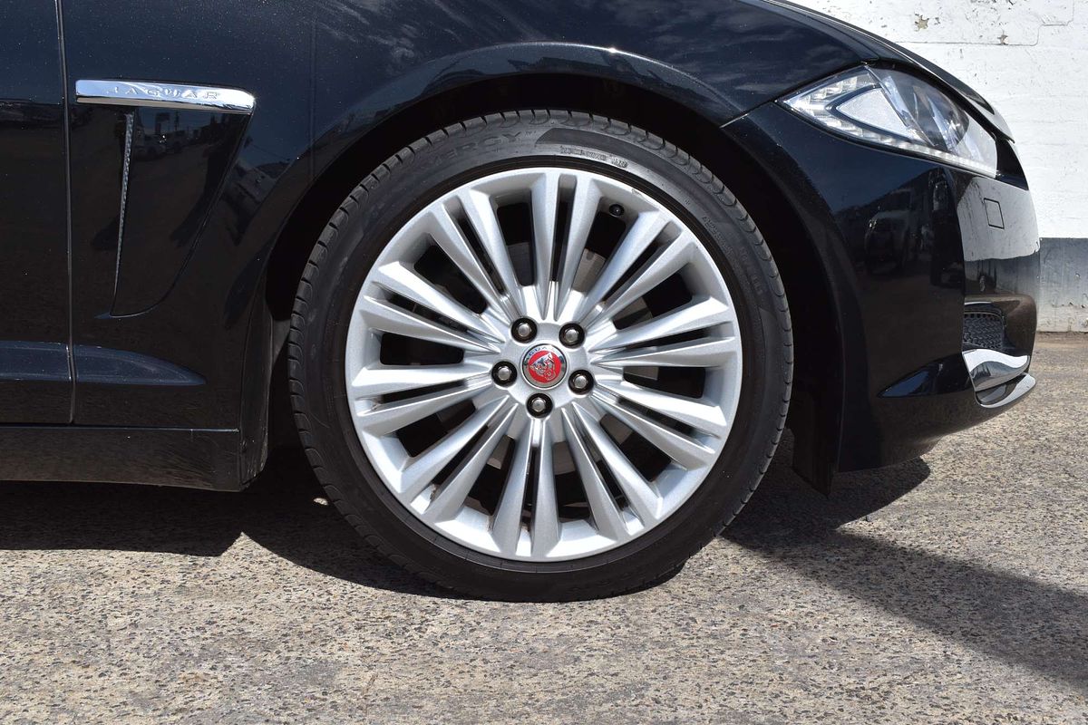2014 Jaguar XF Premium Luxury X250