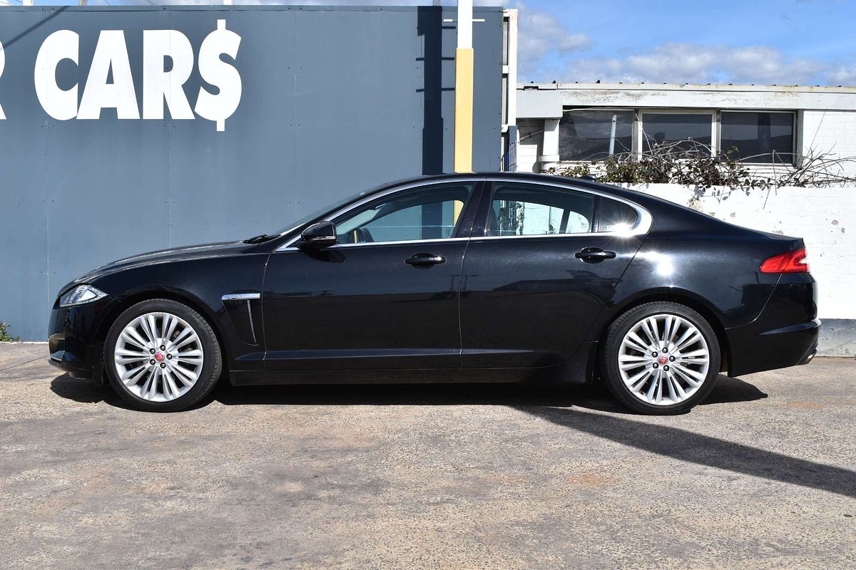 2014 Jaguar XF Premium Luxury X250