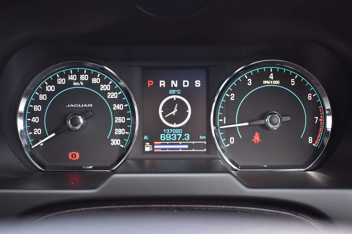2014 Jaguar XF Premium Luxury X250