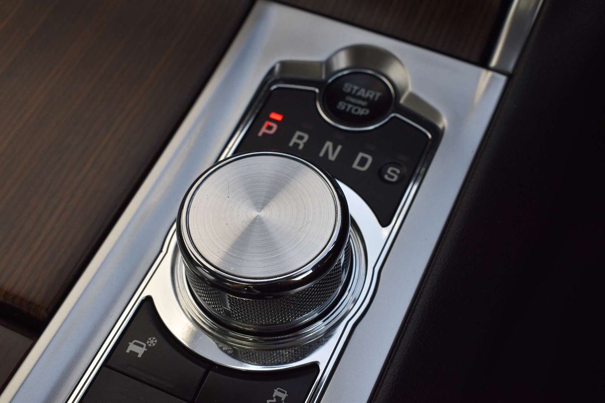 2014 Jaguar XF Premium Luxury X250