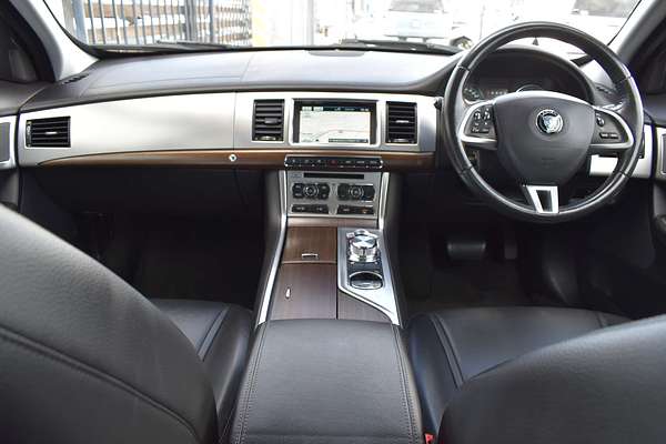 2014 Jaguar XF Premium Luxury X250