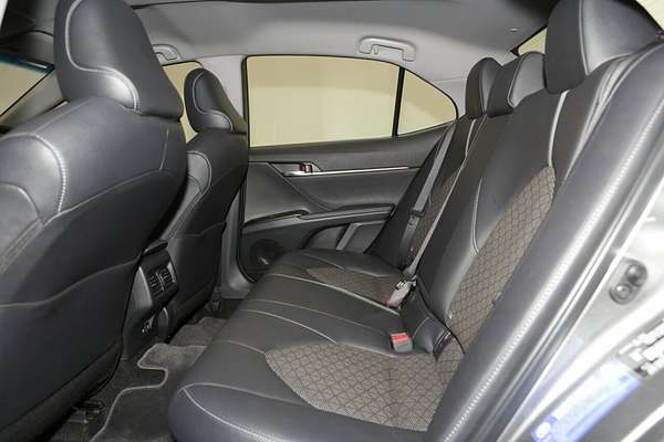 2021 Toyota Camry SX AXVH70R