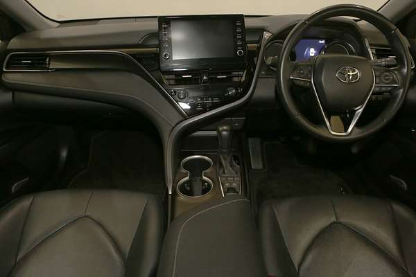 2021 Toyota Camry SX AXVH70R