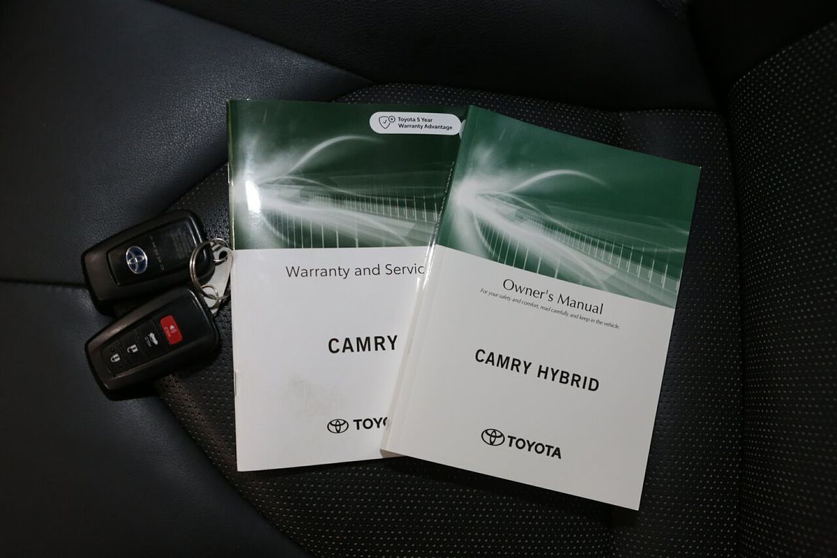 2021 Toyota Camry SX AXVH70R