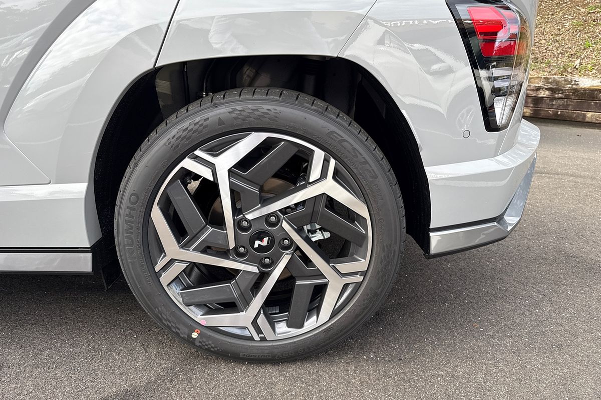 2025 Hyundai Kona Premium N Line SX2.V2