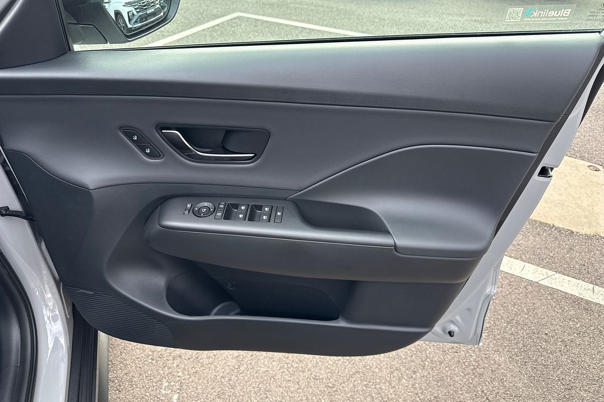 2025 Hyundai Kona Premium N Line SX2.V2
