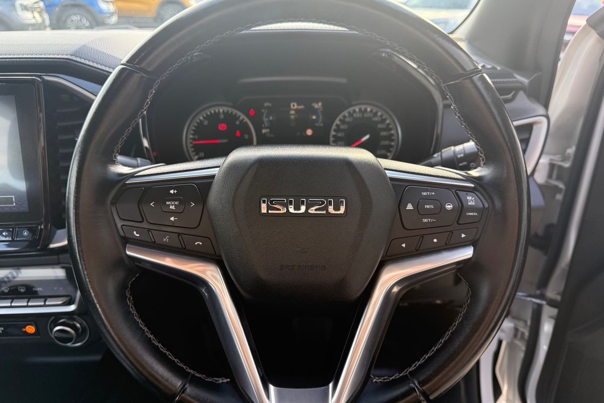 2021 Isuzu D-MAX X-TERRAIN 4X4