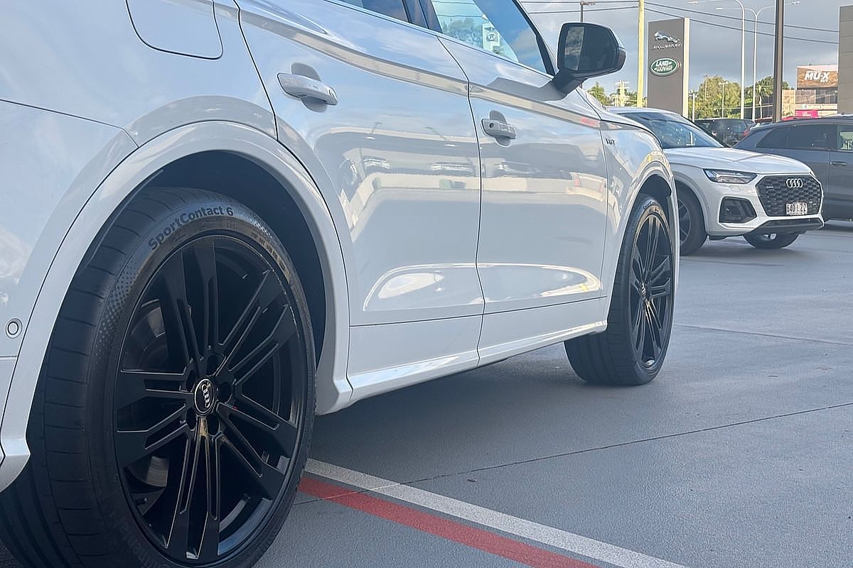 2018 Audi SQ5 FY