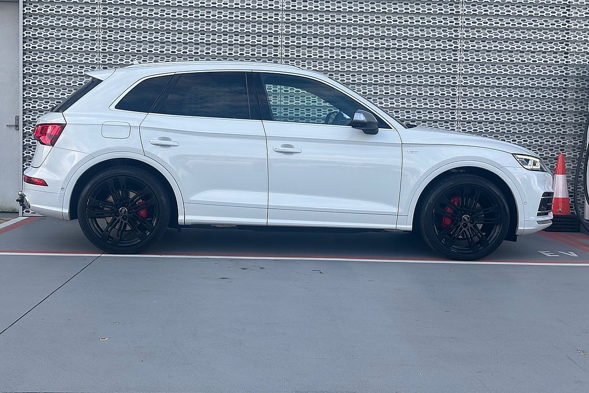 2018 Audi SQ5 FY