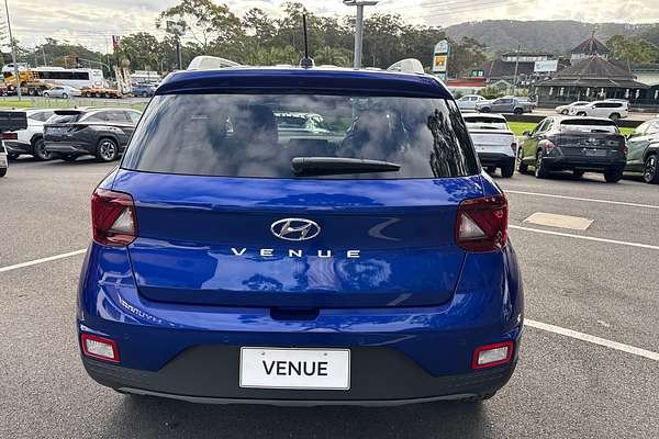 2025 Hyundai Venue Elite QX.V5