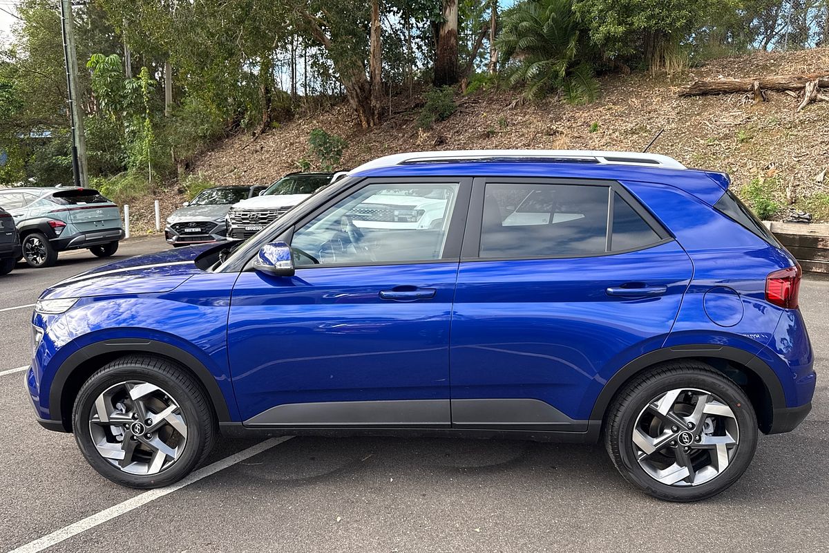 2025 Hyundai Venue Elite QX.V5