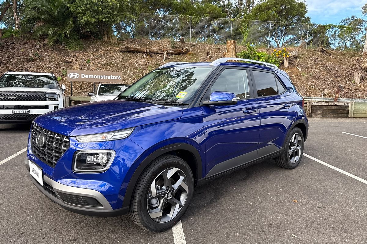 2025 Hyundai Venue Elite QX.V5