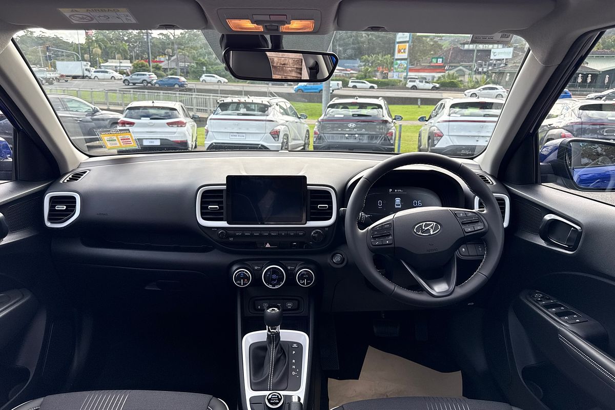 2025 Hyundai Venue Elite QX.V5
