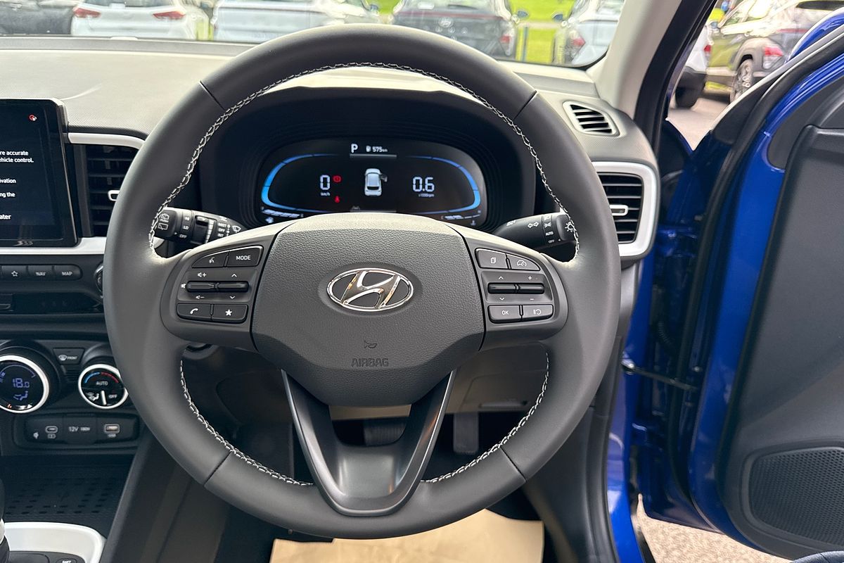 2025 Hyundai Venue Elite QX.V5