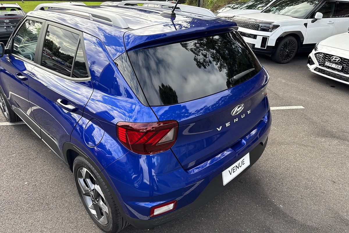 2025 Hyundai Venue Elite QX.V5