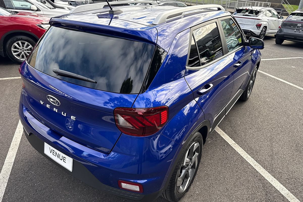 2025 Hyundai Venue Elite QX.V5