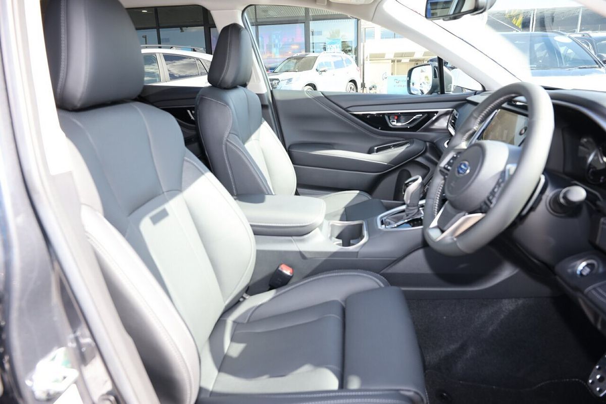2025 Subaru Outback AWD Touring 6GEN